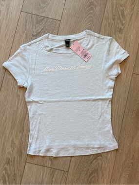 Women's Wild Fable Light Blue Main Character Energy Graphic Tee - Medium